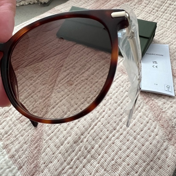 Longchamp Roseau 54mm Round Sunglasses - NWT - Picture 4 of 9